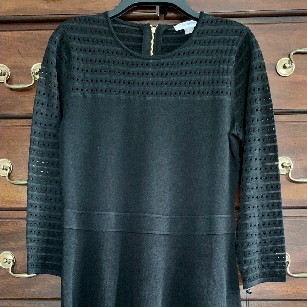 CALVIN KLEIN FIT AND FLARE KNIT DRESS